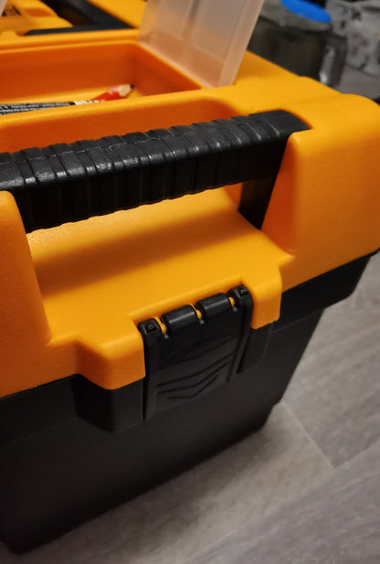 Caisse à outils 22 pouces